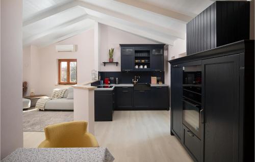 Gorgeous Home In Pula With Sauna