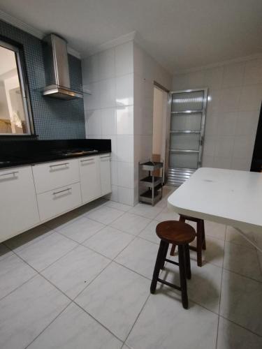 Dapur atau dapur kecil di Casa em Vitória - Próximo a Praia