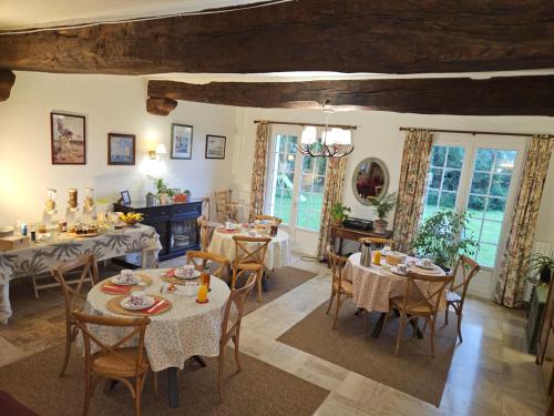 Posezení v ubytování Bed and Breakfast Saultchevreuil, au Mont Saint Michel