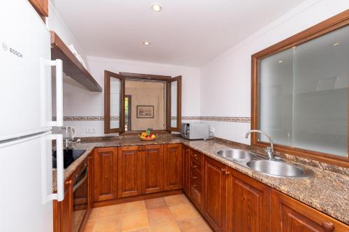 Can Fiol Petit by Sealand Villas