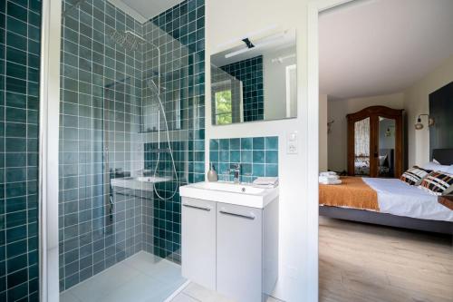 Koupelna v ubytování LE CLOS VERSAILLES BEYNAC