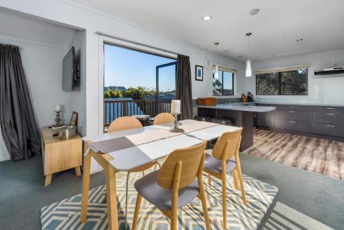 Et opholdsområde på Beach Base - The Mount