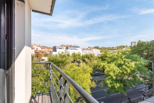le Valmy avec balcon