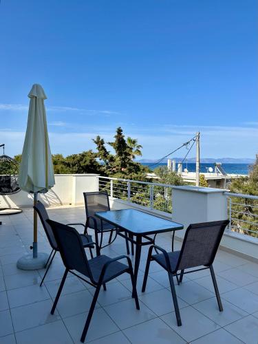 Ambrosia by Dia sea view apartment