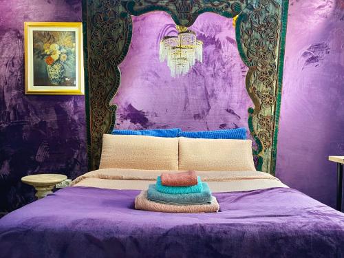 Unique Escape Cinema Massage Chair