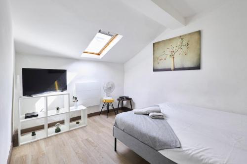 Le Petit Brossolette - T1 - 500m2 gare centre