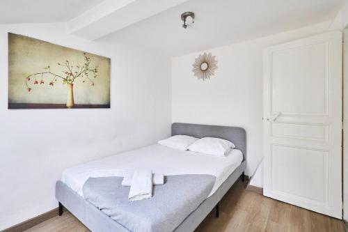 Photo de la galerie de l'établissement Le Petit Brossolette - T1 - 500m2 gare centre, à Reims