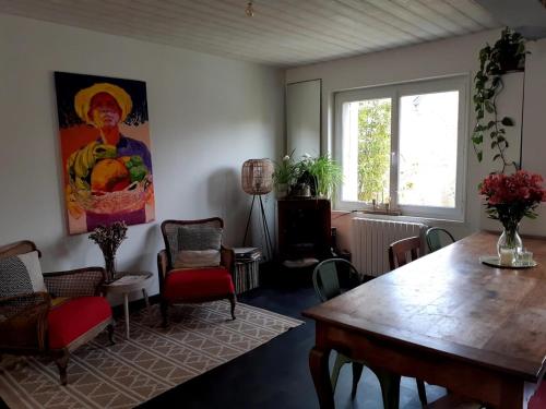 Photo de la galerie de l'établissement Petite Maison de Ville - Esprit de Famille, à Saint-Malo