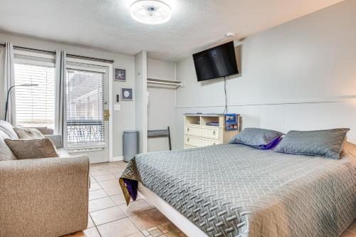 Ένα ή περισσότερα κρεβάτια σε δωμάτιο στο Beachfront 9 Condo on Old Orchard Beach