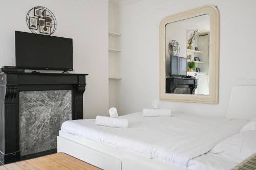 Bright and Cosy studio apartment in Republique Paris