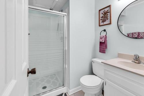 Ένα μπάνιο στο Waipani Resort & Villas 2 Bedroom