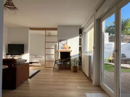 Les Graves, belle maison proche de Château Pape Clément