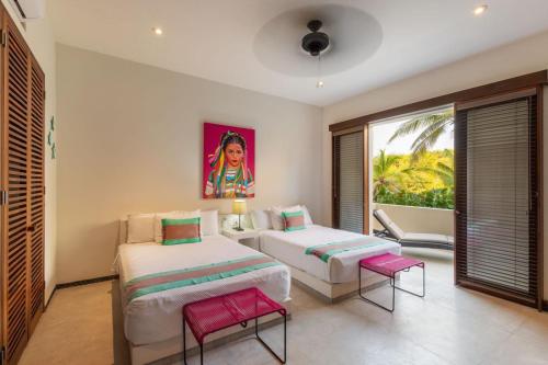 イスタパにあるMarea Beachfront Villasのギャラリーの写真