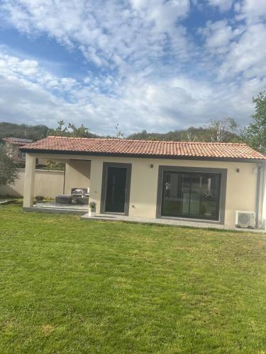 Foto Petite maison au calme 1
