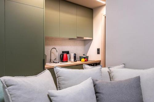 Cozy 1BR with Balcony in Kipseli, Athens