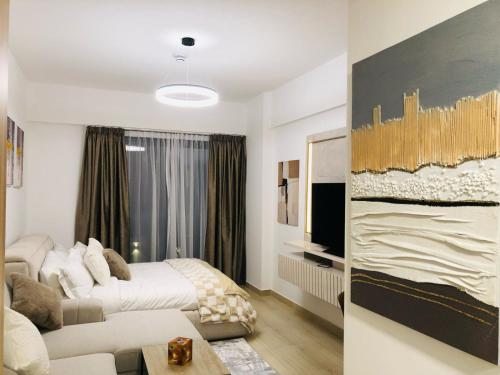 PANTHEON ELYSEE III Elite Apartment Spacious luxury stay with huge pool , modern gym and Complimentary welcome pack