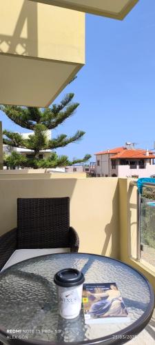 Peaceful with Pool and Parking - 2 bedrooms