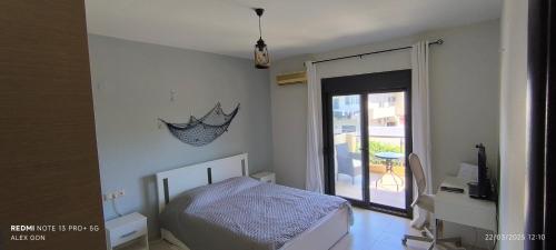 Peaceful with Pool and Parking - 2 bedrooms