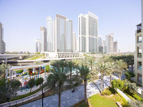 Beach Access, Burj Khalifa View, Family Friendly