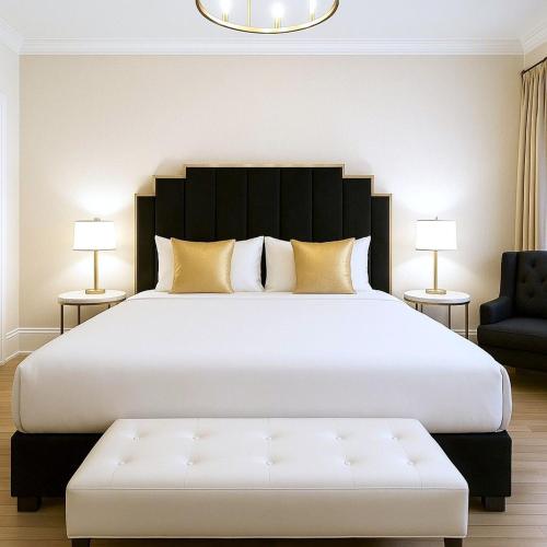 Cama o camas de una habitación en Hotel Charles-Alexandre