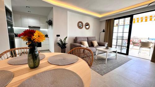Royal Suite Diamantes II with ocean view