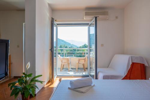 SMS Apartments photo 2