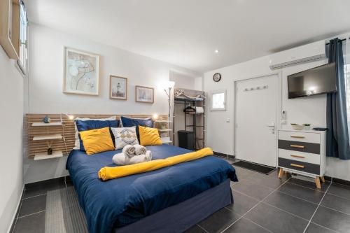 Nice Renting - 5b PENCHIENATTI - Charming Cozy Studio Balcony AC Massena