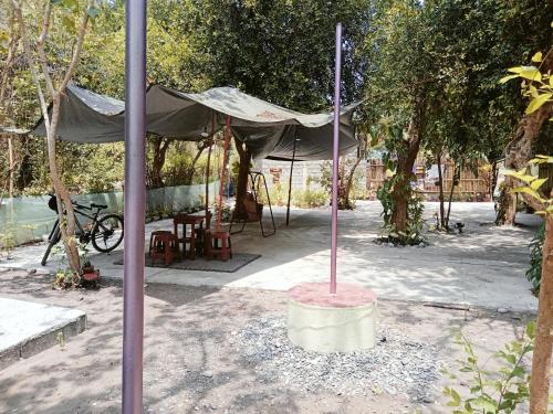 Taman di luar JUNGLE AERIAL ARTS NAMASTE LA UNION Chi fan kubo 2pax