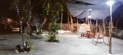 Gambar di galeri bagi JUNGLE AERIAL ARTS NAMASTE LA UNION Chi fan kubo 2pax di Rimus
