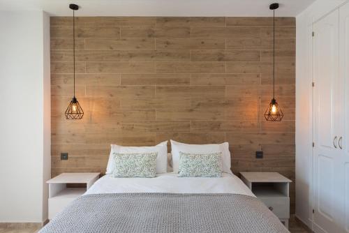 Stylish 2BR Penthouse in Nueva Andalucia