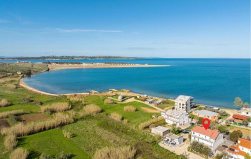 Beautiful Apartment In Povljana With Wifi