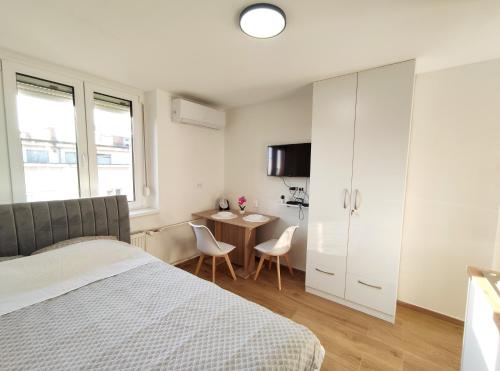Apartment Twin 2