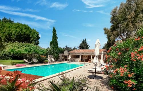 Nice Home In Carpentras