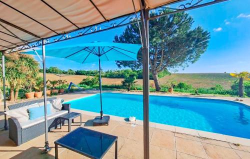 Photo de la galerie de l'établissement Lovely Home In Virazeil, à Virazeil