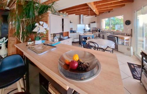 Photo de la galerie de l'établissement Lovely Home In Virazeil, à Virazeil