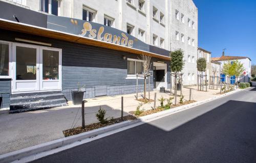 Lovely Apartment In Le Château-Doléron