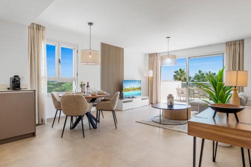 Royal Penthouse Sunny Golf