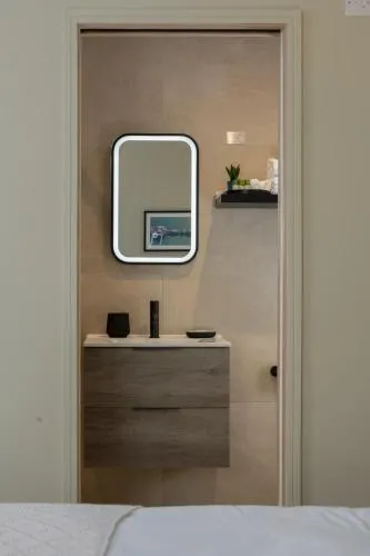 Kings Road Suites photo 29