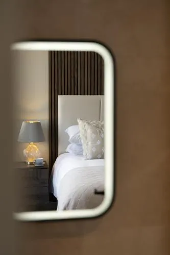 Kings Road Suites photo 10