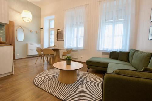 Premium Apartment by Hi5- Vörösmarty street