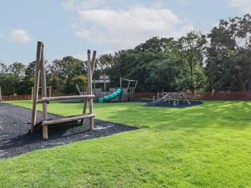 Herní místnost nebo prostor pro děti v ubytování Crossfield Lodge