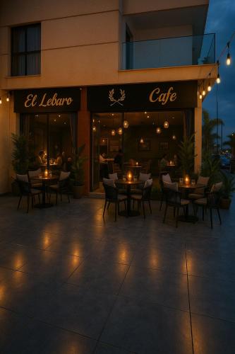Ресторан / где поесть в Beachfront Chalet in Porto Said with
