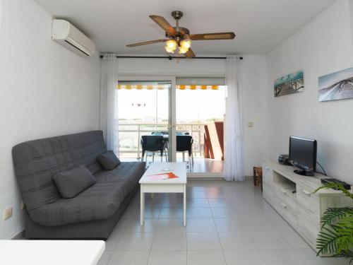 Apartment in Roses near La Perola Beach