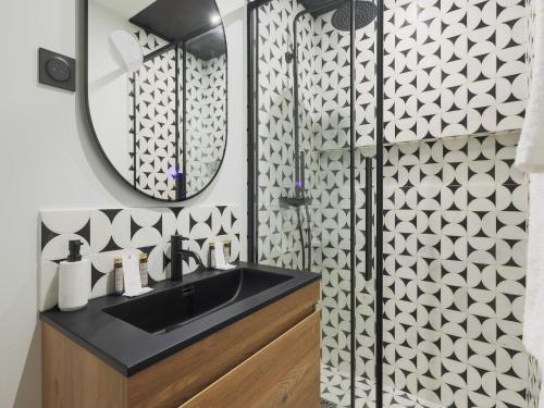 Modern apartment -1BR-2P- Marais