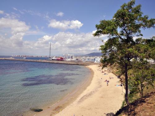 Apartment in Roses near Playa de la Punta