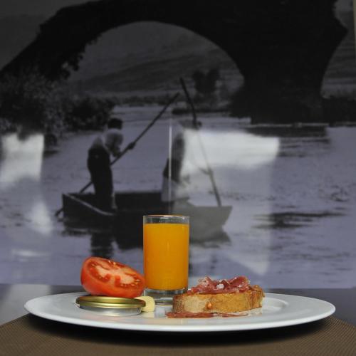 Mad på pensionatet eller i nærheden