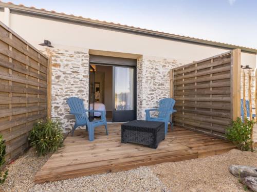 Studio Bohême avec terrasse et parking, à proximité de Planète Sauvage - FR-1-306-1305