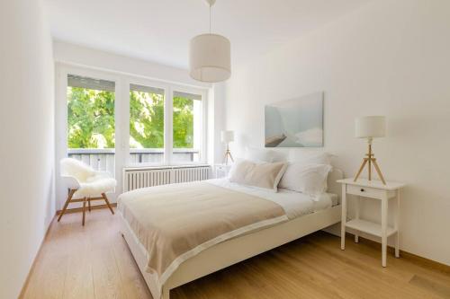 Luxurious 2BR Family Apartment - Champel