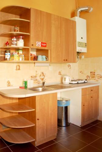 Una cocina o cocineta en Cuba Bar & Hostel