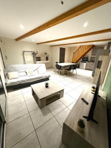 T3 Rez de Jardin Leyment